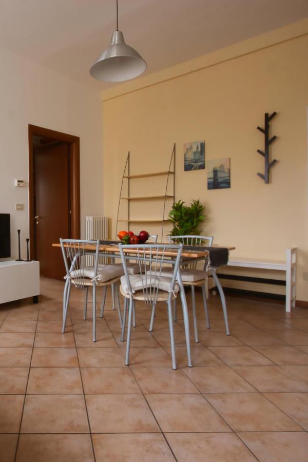 Shakira Apartments Parma Buitenkant foto